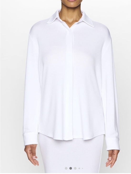 Bleusalt Tops - Bleusalt Women’s Button Up NWOT